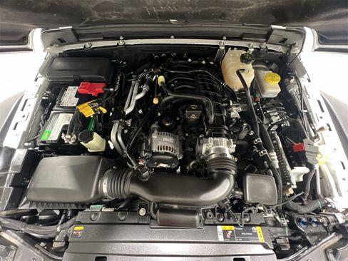 Used 2021 Jeep Wrangler Unlimited Rubicon w/ Cold Weather Group image 24