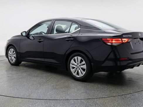 Used 2025 Nissan Sentra S FWD image 6