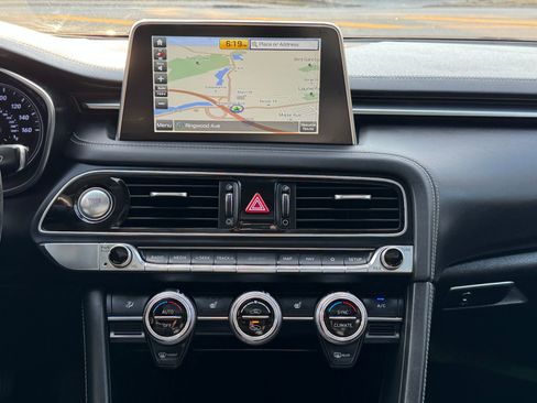 Used 2020 Genesis G70 2.0T w/ Elite Package image 20