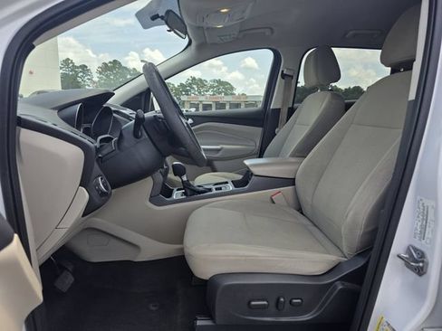 Used 2017 Ford Escape SE AWD/4WD image 11