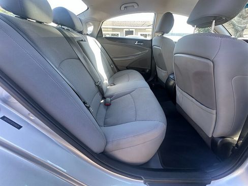 Used 2013 Hyundai Sonata GLS w/ Popular Equipment Pkg FWD image 17