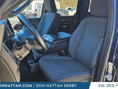 Used 2024 RAM 2500 Big Horn w/ Sport Appearance Package image 4