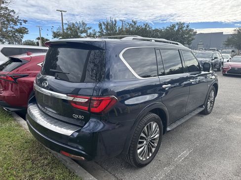Used 2019 INFINITI QX80 Luxe w/ 22" Wheel Package image 3