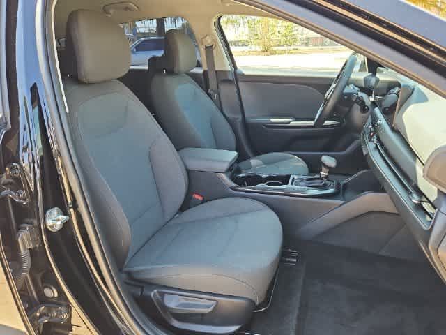 Used 2025 Kia K4 FWD image 18