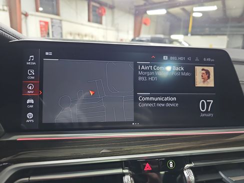 Used 2021 BMW X5 xDrive40i w/ M Sport Package image 24