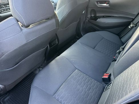 Used 2022 Toyota Corolla SE w/ SE Preferred Package image 14