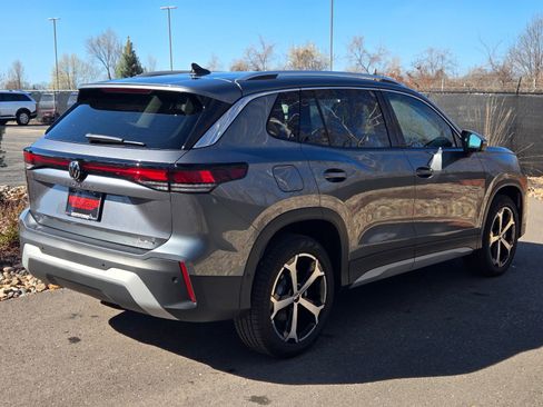 New 2026 Volkswagen Tiguan SE image 5