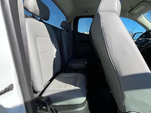 Used 2021 Chevrolet Colorado W/T w/ WT Convenience Package image 21