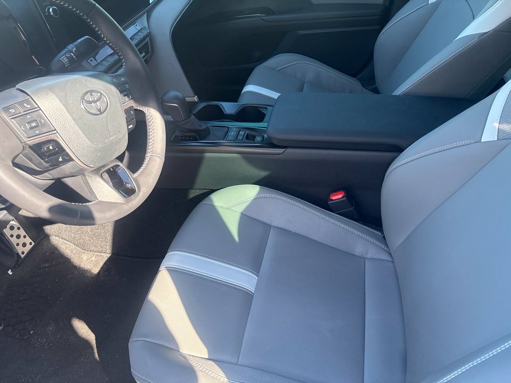 Used 2026 Toyota Camry SE w/ Multimedia Upgrade Package FWD image 2