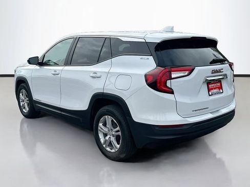 Used 2023 GMC Terrain SLE FWD image 8