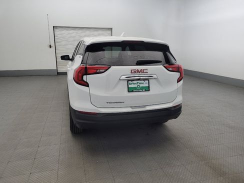 Used 2020 GMC Terrain SLE image 6