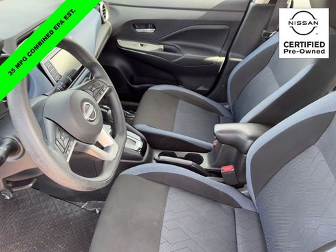 Certified 2025 Nissan Versa SV image 17