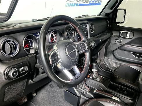 Used 2020 Jeep Wrangler Unlimited Rubicon w/ Quick Order Package 28Y Recon AWD/4WD image 10