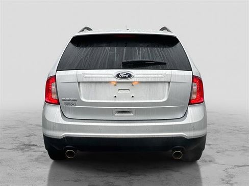 Used 2013 Ford Edge SE image 6