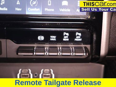 Used 2023 RAM 2500 Laramie AWD/4WD image 25
