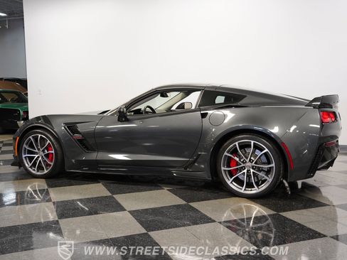 Used 2017 Chevrolet Corvette Grand Sport image 8