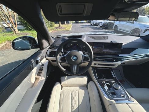 New 2026 BMW X5 xDrive50e w/ M Sport Package AWD/4WD image 11