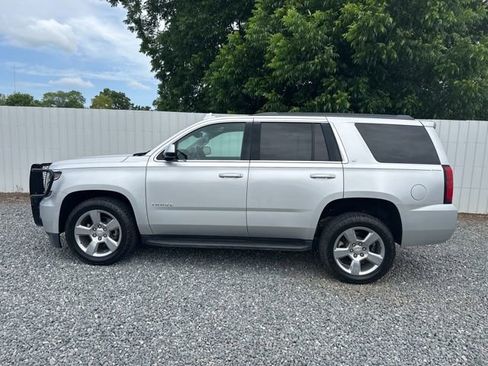 Used 2019 Chevrolet Tahoe LT RWD image 2
