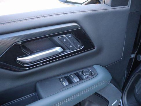 New 2026 GMC Yukon XL AT4 w/ AT4 Premium Plus Package image 23