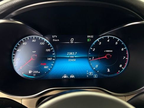 Used 2022 Mercedes-Benz GLC 300 4MATIC image 25