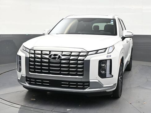 Used 2023 Hyundai Palisade Calligraphy w/ Cargo Package AWD/4WD image 8