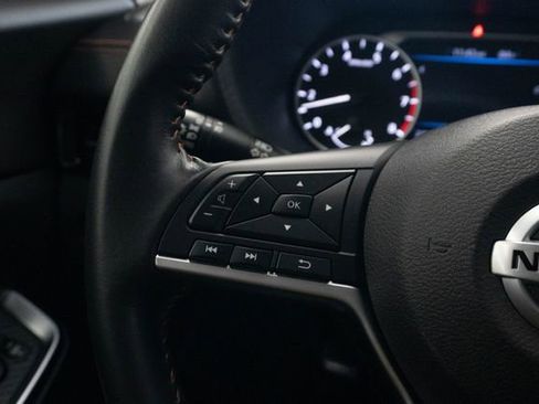 Used 2022 Nissan Sentra SR w/ Trunk Package FWD image 8