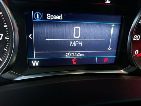 Used 2023 GMC Terrain SLE w/ Driver Convenience Package AWD/4WD image 16