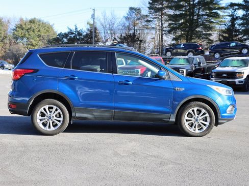 Certified 2019 Ford Escape SEL image 4