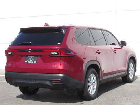 Certified 2026 Toyota Grand Highlander AWD image 6