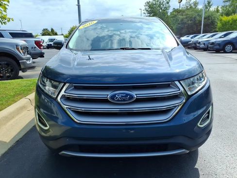 Used 2016 Ford Edge Titanium FWD image 2