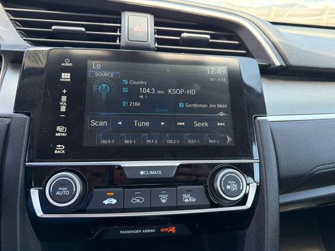 Used 2018 Honda Civic EX image 20