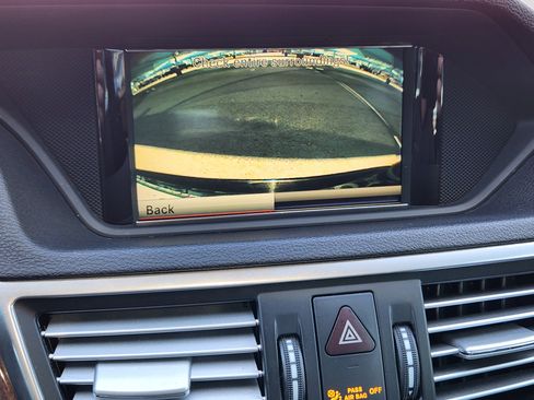 Used 2013 Mercedes-Benz E 350 Sedan image 18