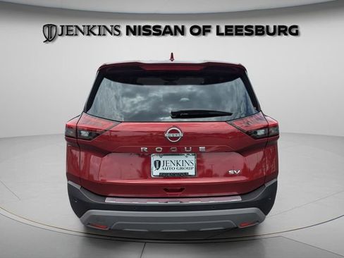 Certified 2023 Nissan Rogue SV FWD image 7