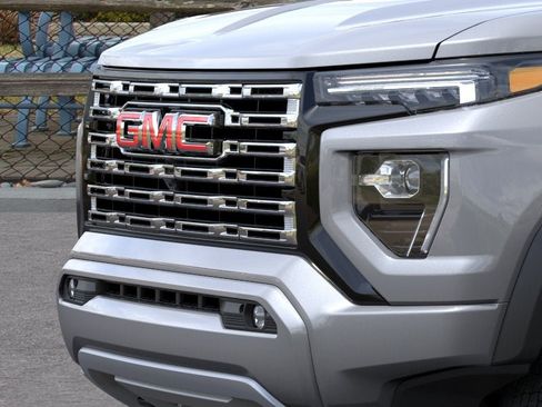 New 2026 GMC Canyon Denali AWD/4WD image 13