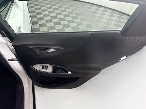 Used 2023 Chevrolet Malibu LT FWD image 27