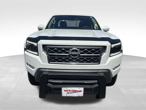 Used 2024 Nissan Frontier SL w/ Technology Package AWD/4WD image 10