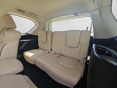 Used 2024 Nissan Armada SL w/ Captain's Chairs Package AWD/4WD image 19