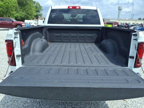 Used 2026 RAM 2500 Big Horn AWD/4WD image 14