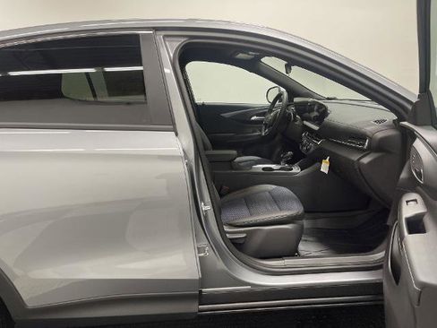 New 2025 Buick Envista Preferred w/ Convenience I Package image 19