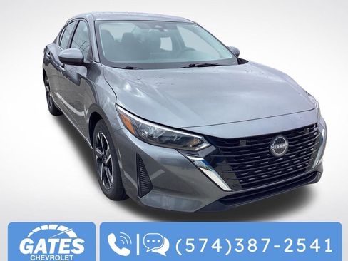 Used 2025 Nissan Sentra SV image 1