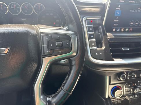 Used 2021 Chevrolet Tahoe Z71 w/ Z71 Signature Package AWD/4WD image 23