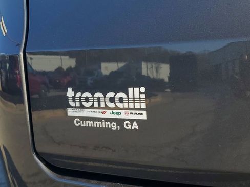 Used 2024 Jeep Wagoneer Series II w/ Premium Group I image 9