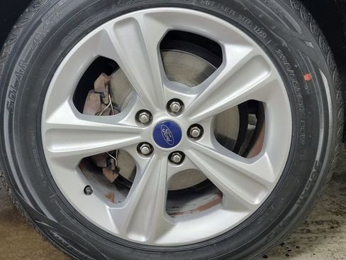 Used 2014 Ford Escape SE FWD image 10