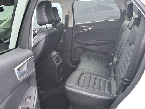 Used 2024 Ford Edge SEL AWD/4WD image 17