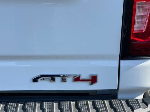 Used 2022 GMC Sierra 2500 AT4 w/ AT4 Premium Plus Package image 52