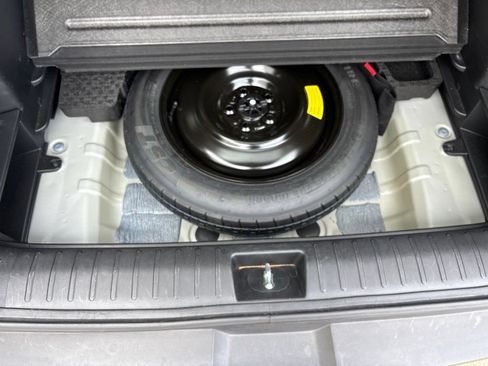 Used 2026 Hyundai Tucson SEL FWD image 42