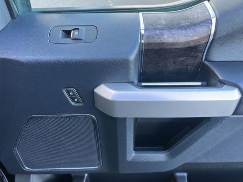 Used 2022 Ford F250 Lariat image 21