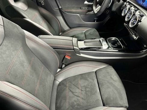 Certified 2025 Mercedes-Benz CLA 250 image 17