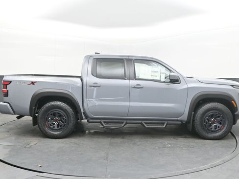 New 2026 Nissan Frontier Pro-X RWD image 8