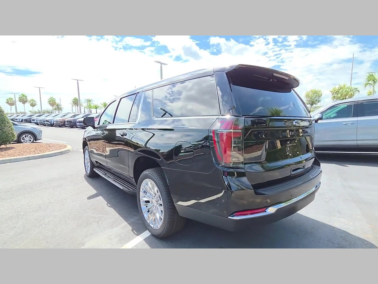 New 2026 Chevrolet Suburban LS w/ LPO, Dark Essentials Package RWD image 22